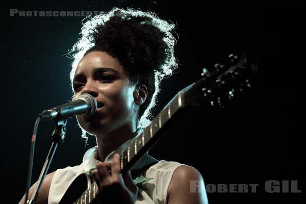 LIANNE LA HAVAS - 2011-09-02 - PARIS - Point Ephemere - 